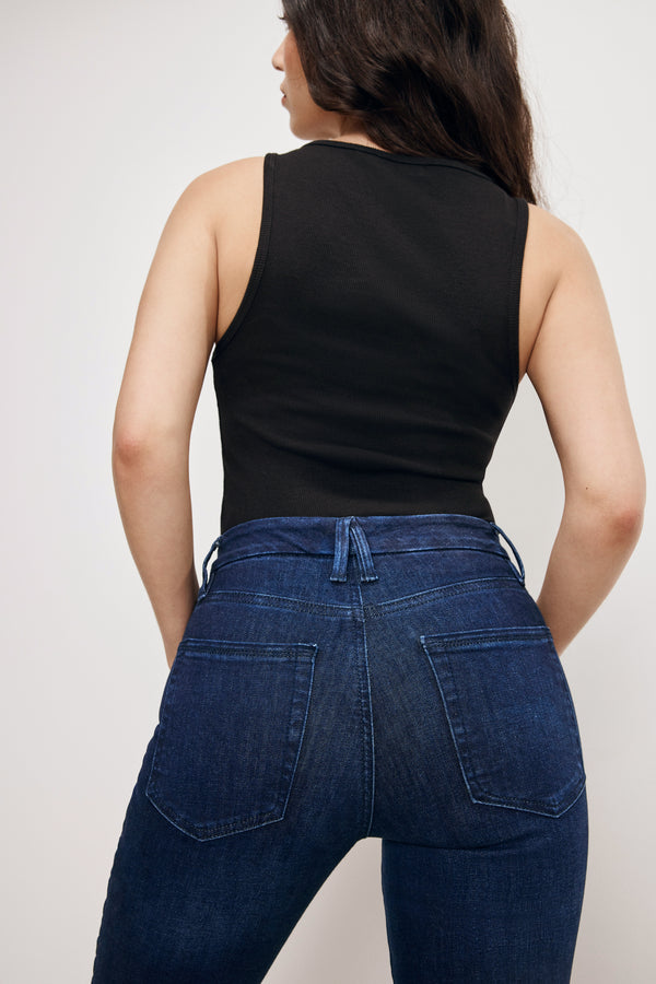Good American GOOD PETITE SKINNY JEANS