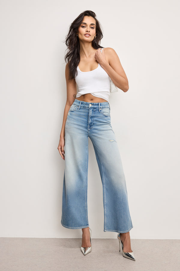 Good American GOOD SKATE WIDE CROPPED JEANS