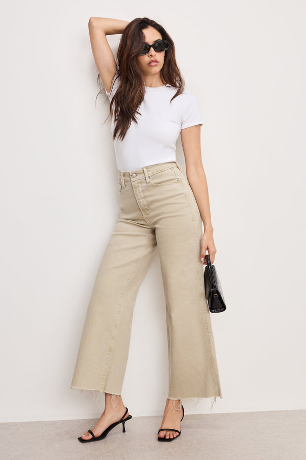 Good American GOOD SKATE WIDE CROPPED JEANS