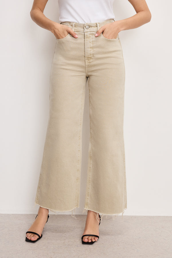 Good American GOOD SKATE WIDE CROPPED JEANS