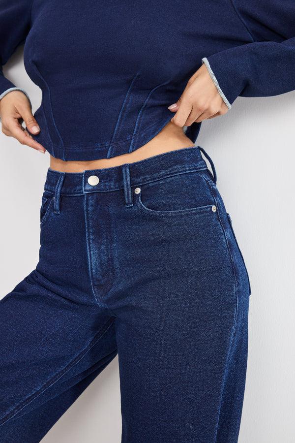 Good American JEANIUS BARREL SWEATPANTS