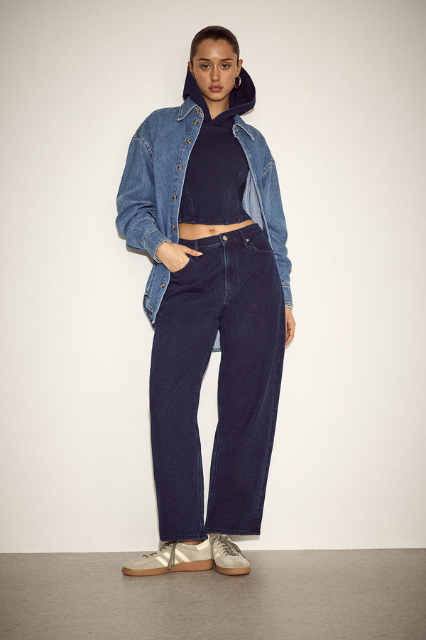 good american JEANIUS BARREL SWEATPANTS