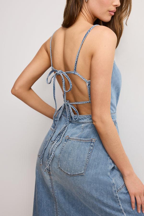 Good American LITE LINEN DENIM MIDI DRESS