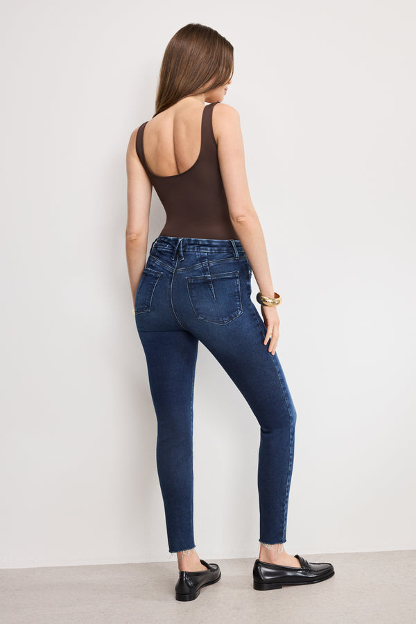Good American SOFT TECH GOOD LEGS SKINNY JEANS