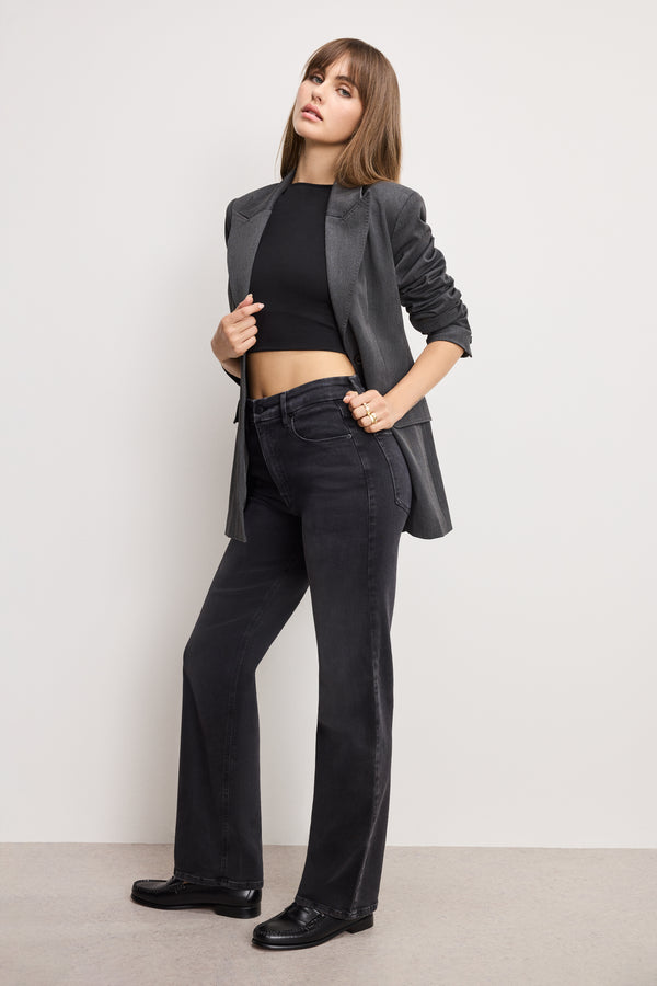 Good American SOFT TECH GOOD TRUE STRAIGHT JEANS