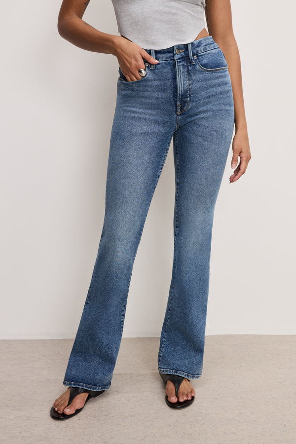 Good American GOOD CLASSIC BOOTCUT COMPRESSION JEANS