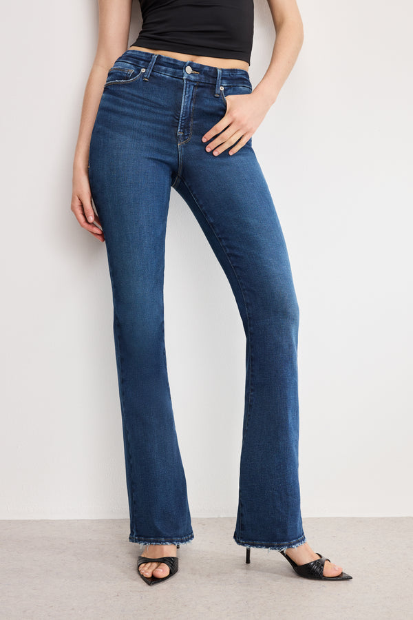 Good American SOFT TECH GOOD CLASSIC SLIM BOOTCUT JEANS