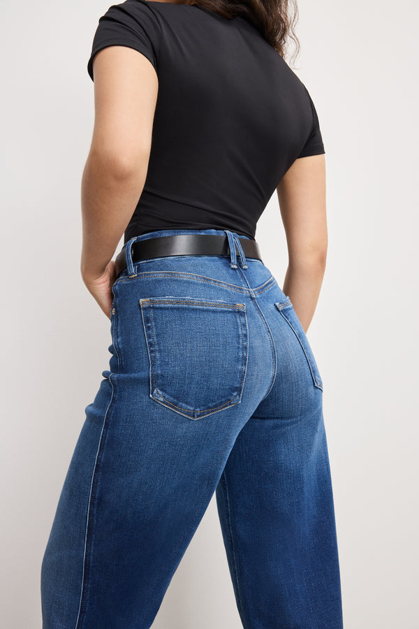 Good American SOFT TECH GOOD PETITE SKATE WIDE JEANS