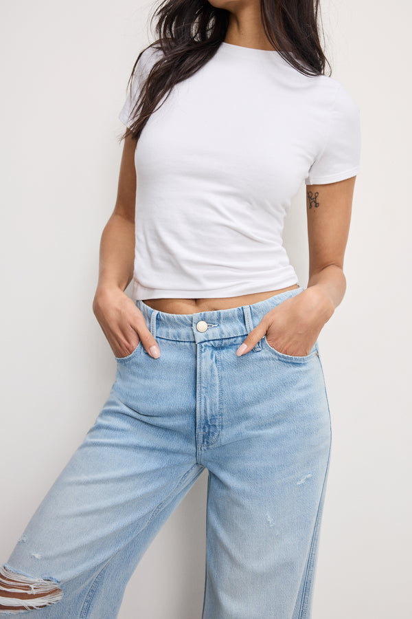 Good American WEIGHTLESS GOOD SKATE WIDE CROPPED JEANS