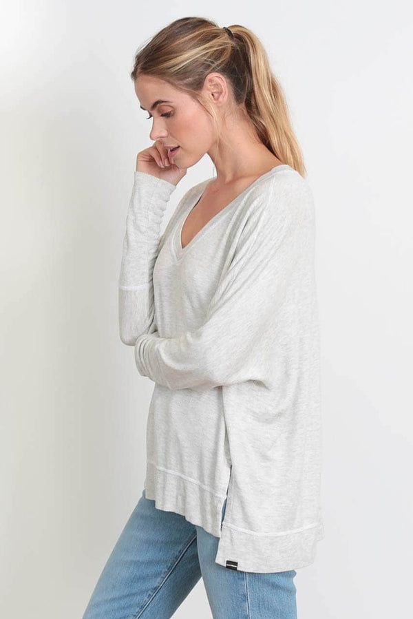 Good Hyouman The Carrie - Relaxed V-Neck Sweater - Natural