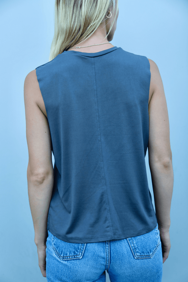 Good Hyouman The Lili Active Crop - I Just Want To Chill With My Dog - Perfect Charcoal