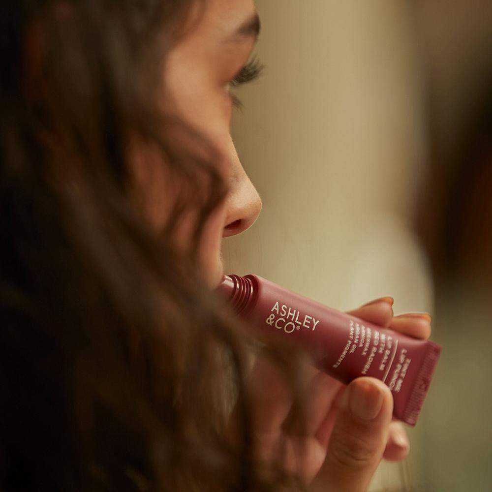 good thing Ashley and Co Tint Me Lip Punch 15ml - Red Radish