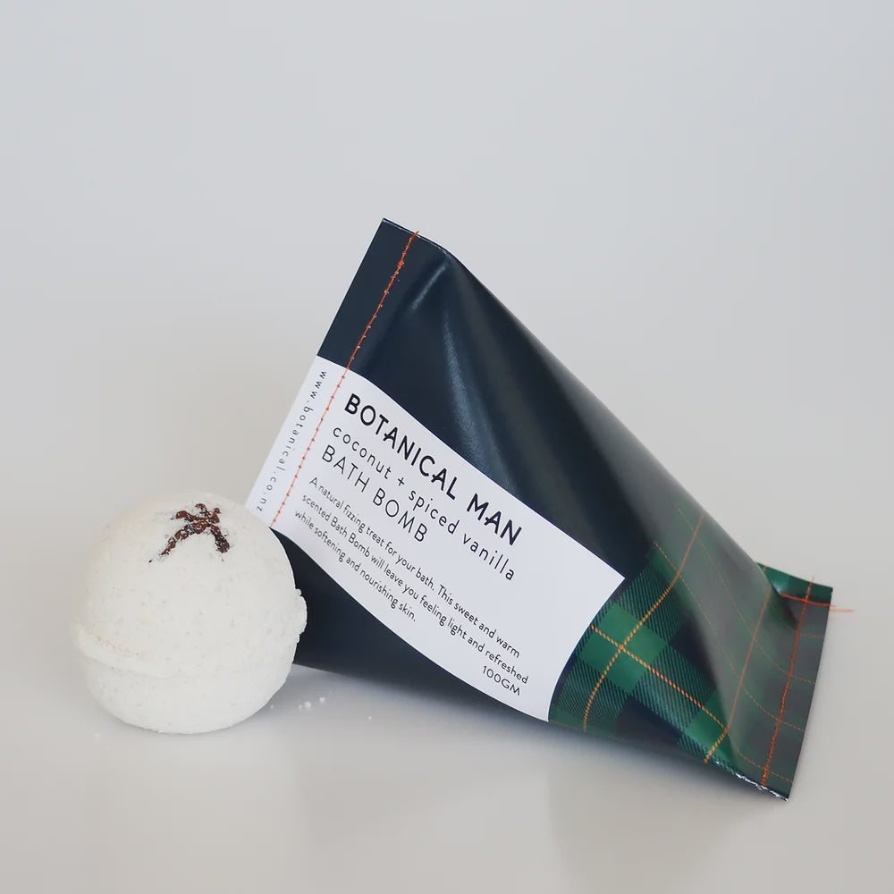 good thing Botanical Man Bath Bomb - Coconut & Spiced Chai