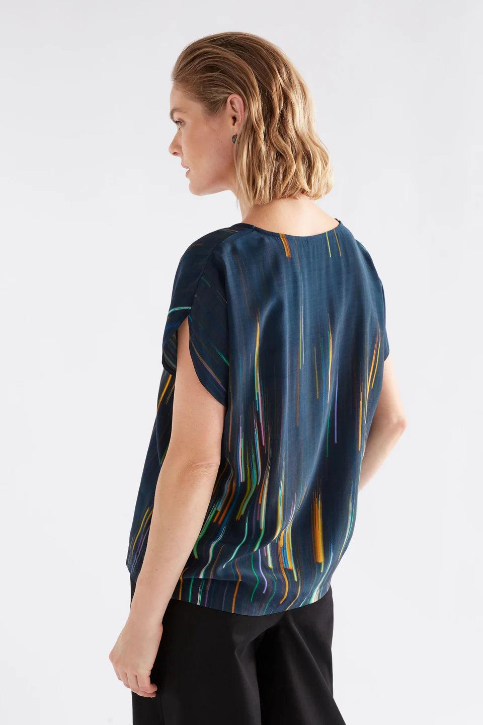 Good Thing Elk Kayra V Neck Top - Alinea Print