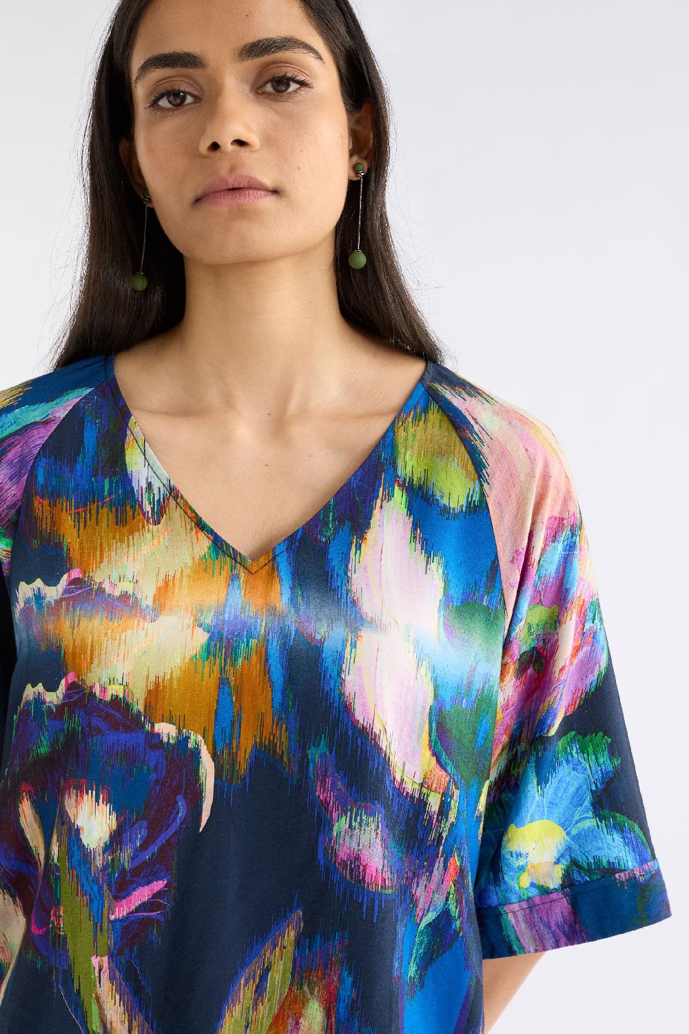 Good Thing Elk Moda V Neck Top - Vaara Print