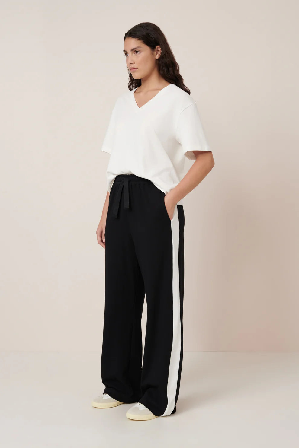 good thing Kowtow Contrast Trackpant - Black