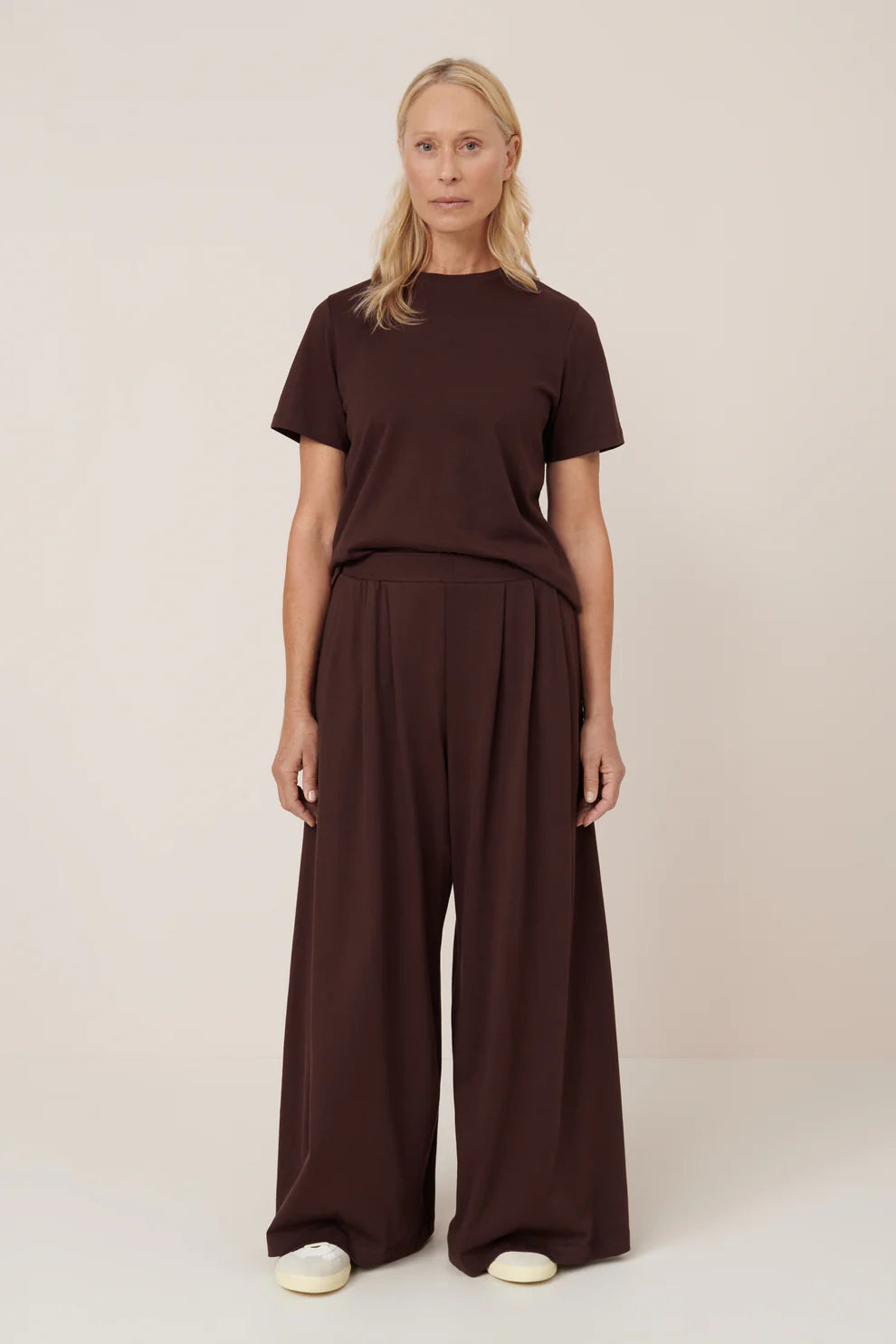 good thing Kowtow Drape Pant - Mahogany