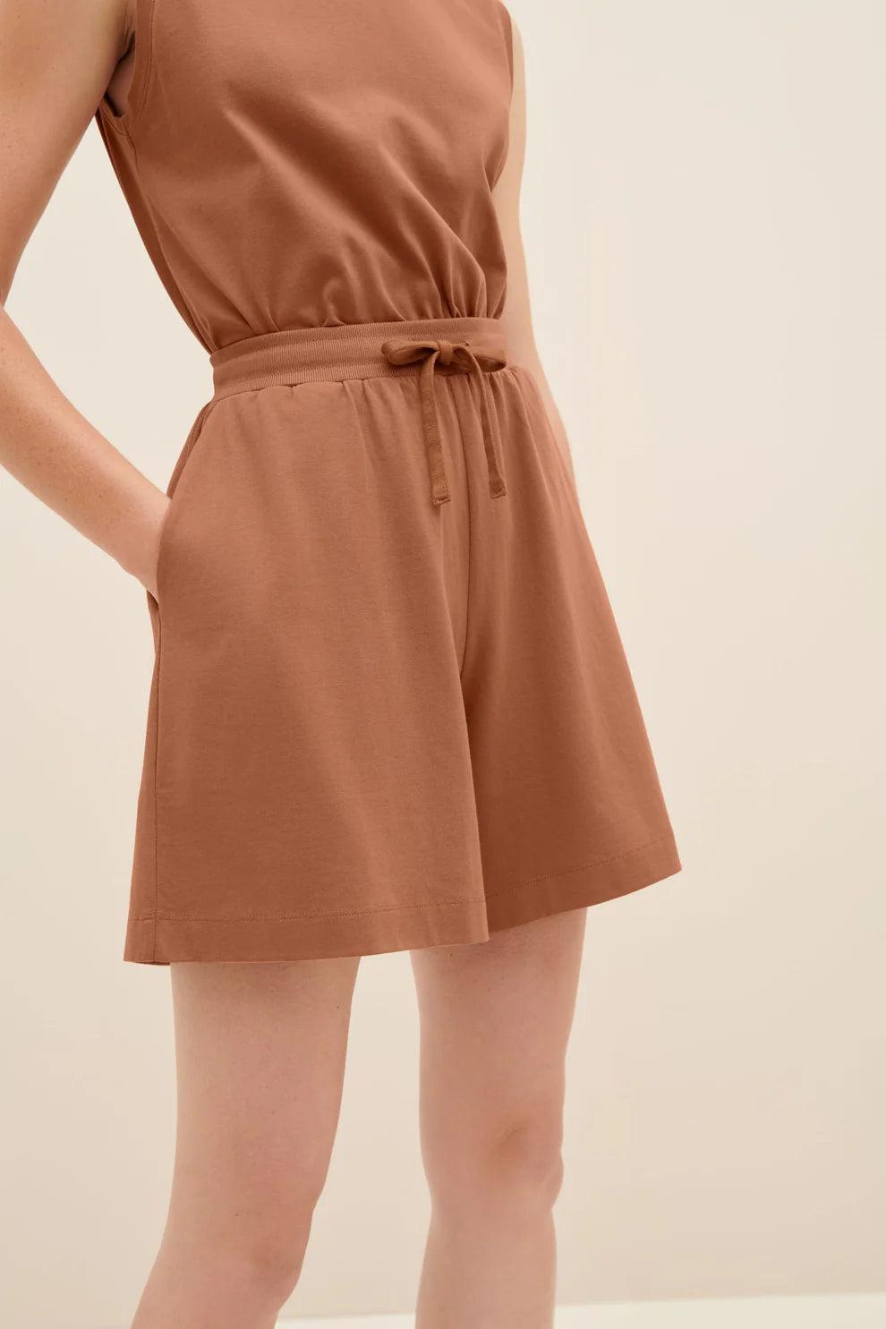 good thing Kowtow Drawcord Shorts - Sienna