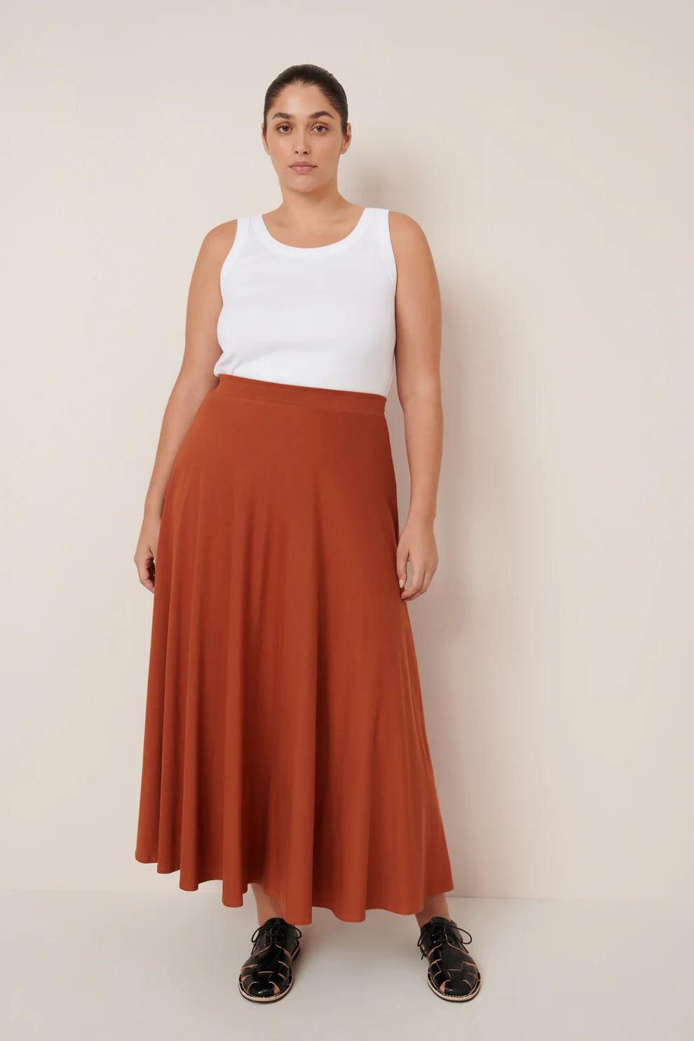 good thing Kowtow Sphere Skirt - Clay Red