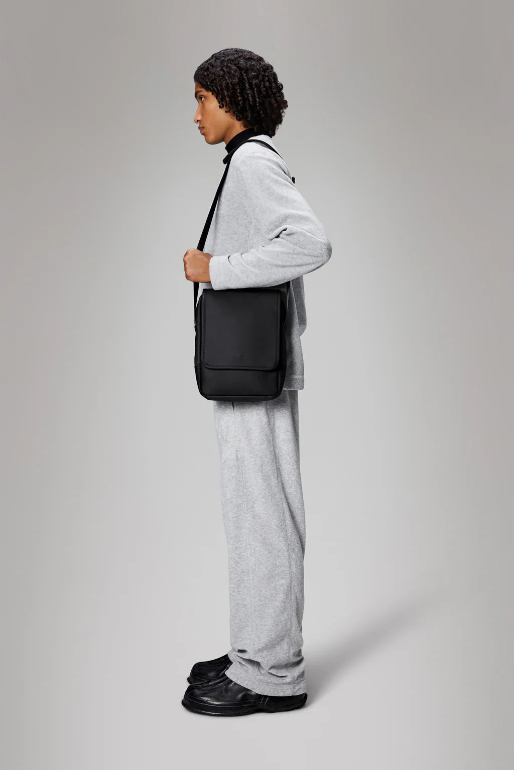 Good Thing Rains Trail Reporter Bag 14550 - Black