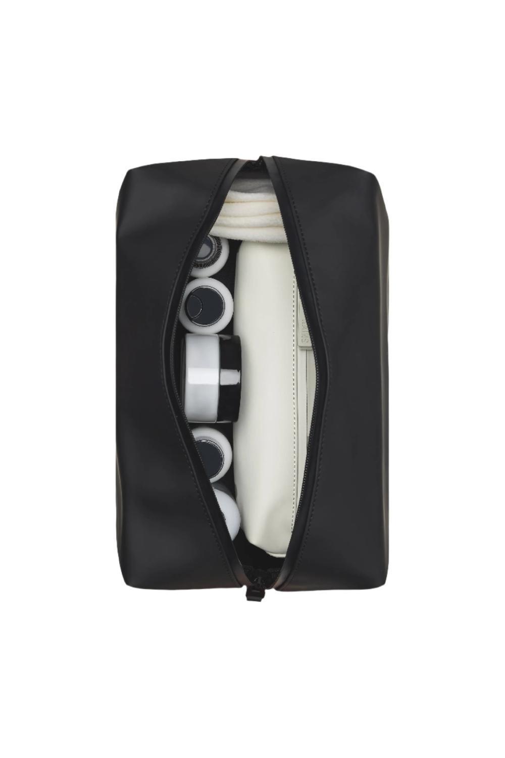 Good Thing Rains Wash Bag Large 15590 - Black