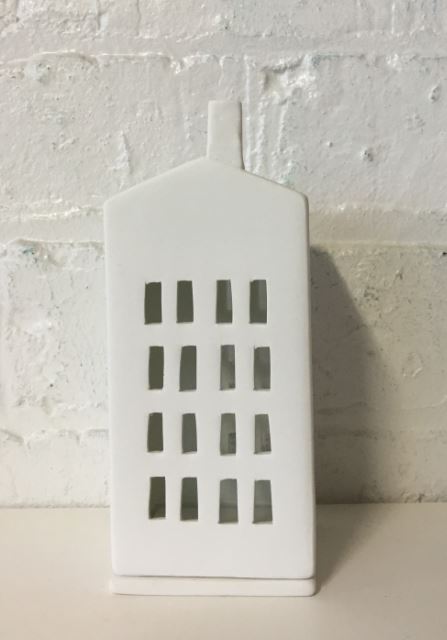 Good Thing Rader 7 Xmas House Tall With Small Windows