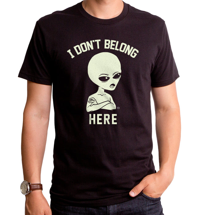 goodie two sleeves I Don't Belong Men's T-Shirt