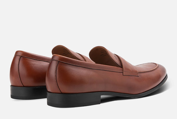 Gordon Rush Avery Slip-Ons COGNAC