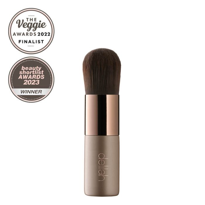 gorgeous delilah Cosmetics Foundation Kabuki Complexion Brush
