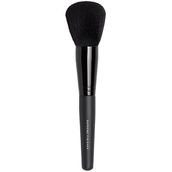 gorgeous bareMinerals Supreme Finisher Brush