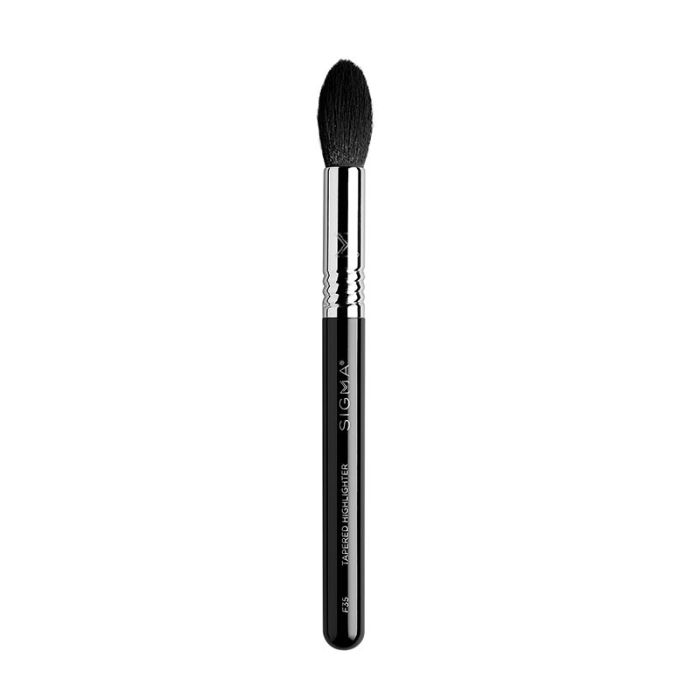 gorgeous Sigma Beauty F35 Tapered Highlighter Brush