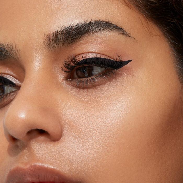 Gosh Copenhagen Woody Eye Liner - 001 Ebony Black