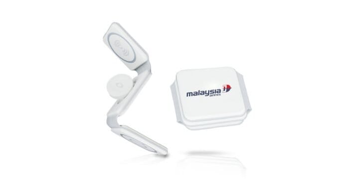 gothicana by emp "Dragons - Shield" T-Shirt multicolour by How to Train Your Dragon