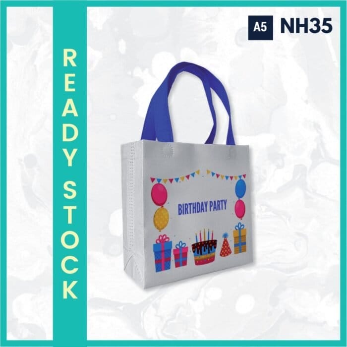 gothicana by emp "Dumbo Vinyl Figurine 1195" Funko Pop by Dumbo