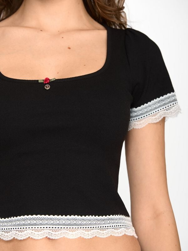 Gothicana By Emp "Sweet Crop Top" T-Shirt Black-white By Vive Maria