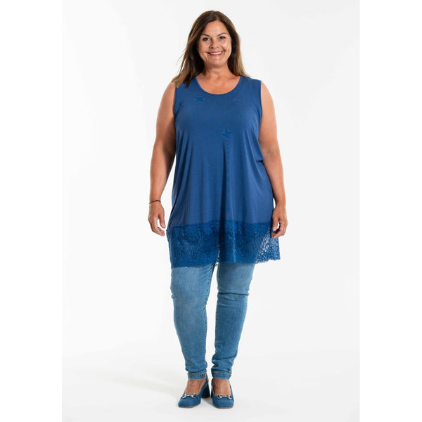 Gozzip GAnny Top With Lace