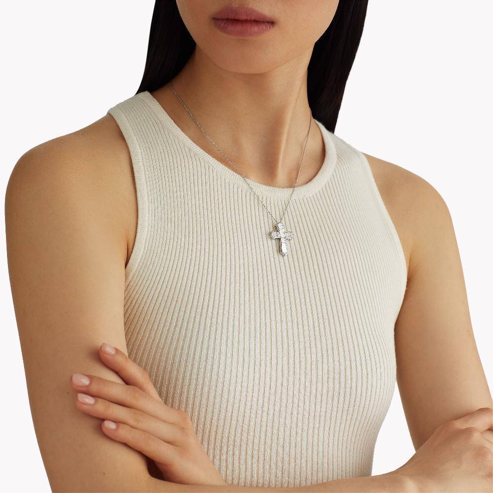 Graff Fragrances Baguette Cut Diamond Cross Pendant