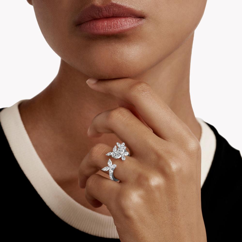 Graff Fragrances Classic Butterfly Petite Diamond Ring