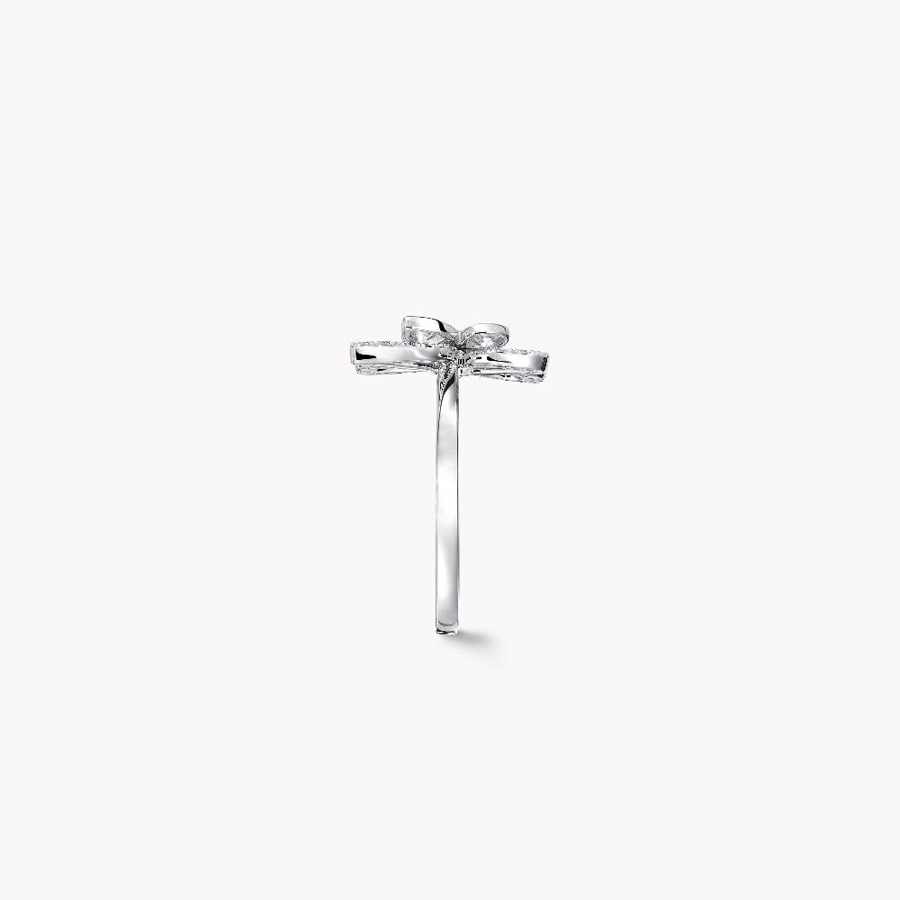 Graff Fragrances Butterfly Silhouette Diamond Ring