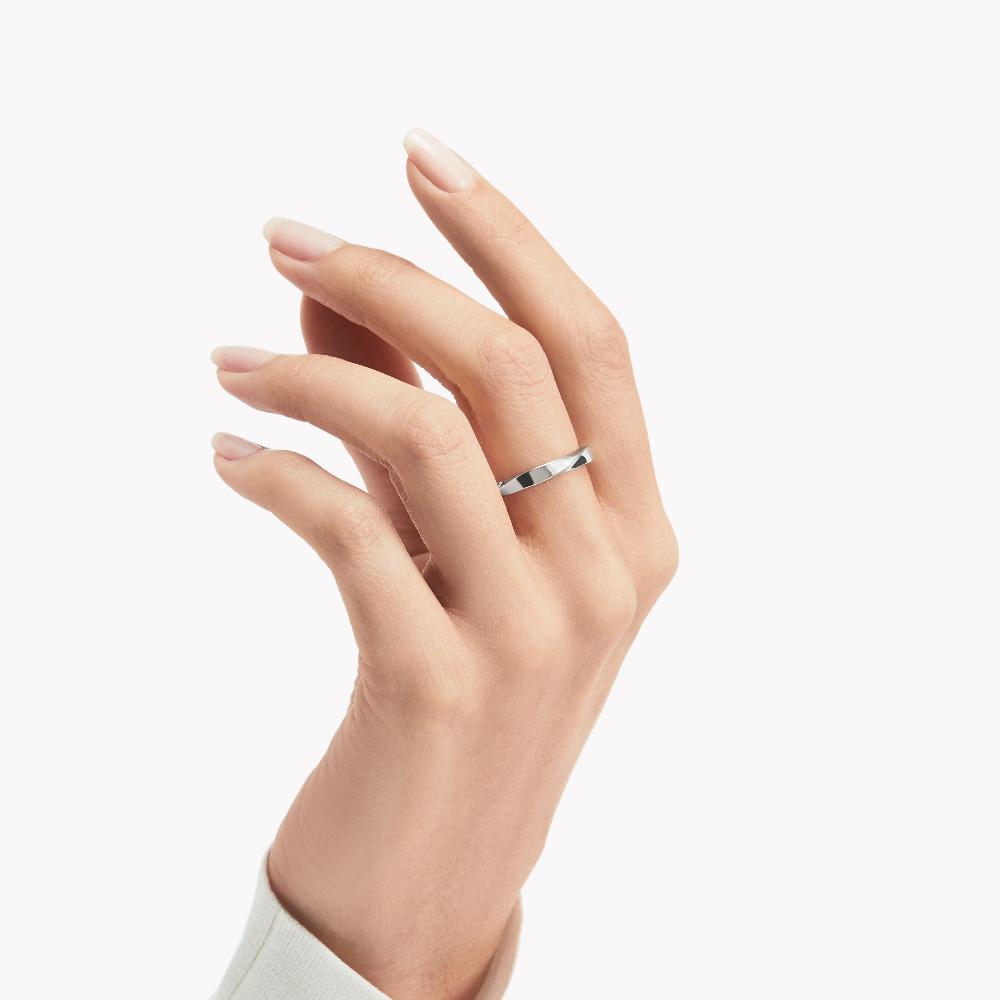 Graff Fragrances Spiral Band