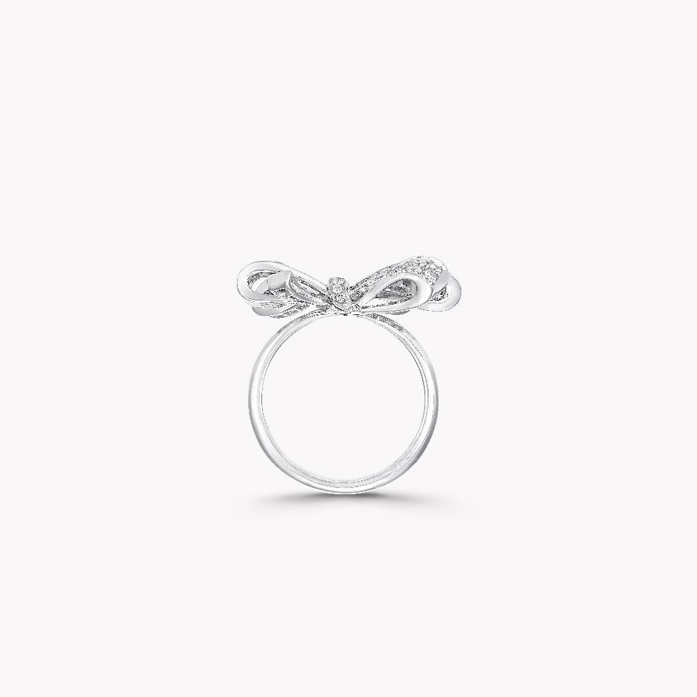 Graff Fragrances Tilda’s Bow Classic Diamond Ring