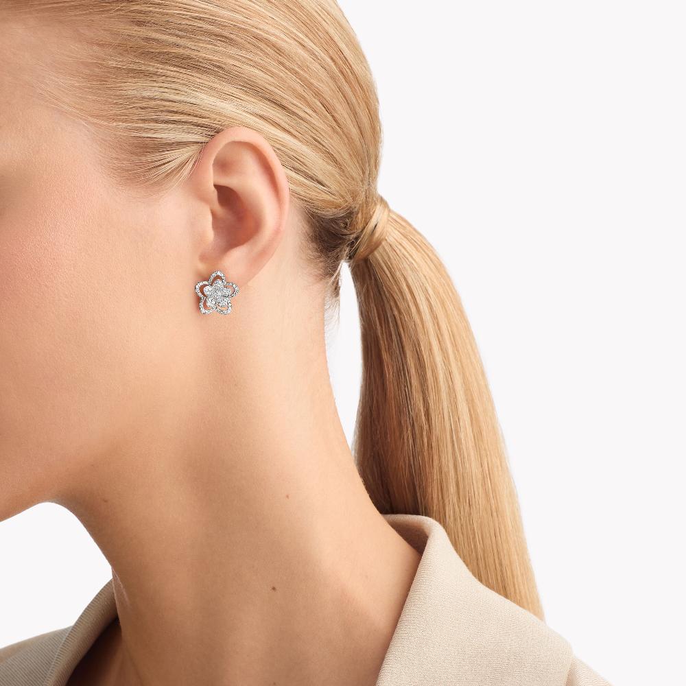 Graff Fragrances Wild Flower Diamond Stud Earrings