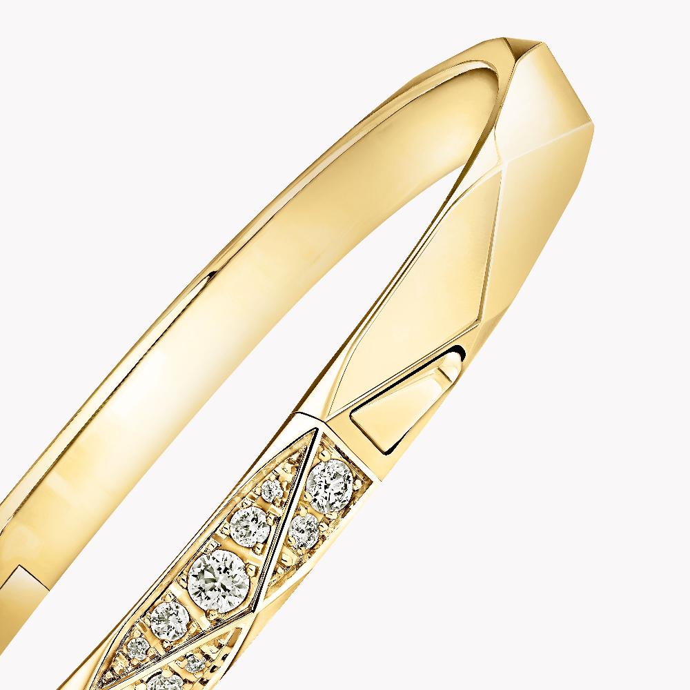 Graff Fragrances Laurence Graff Signature Pavé Diamond Bangle