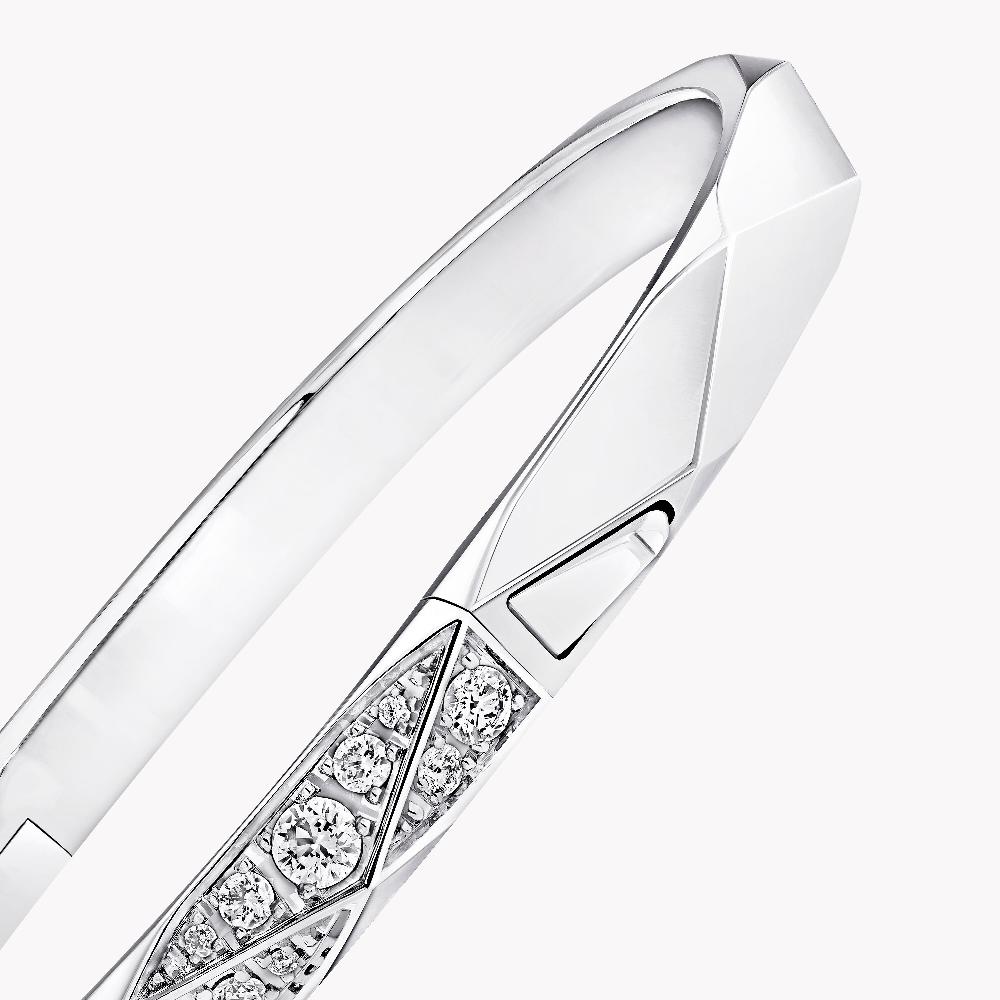 Graff Fragrances Laurence Graff Signature Pavé Diamond Bangle