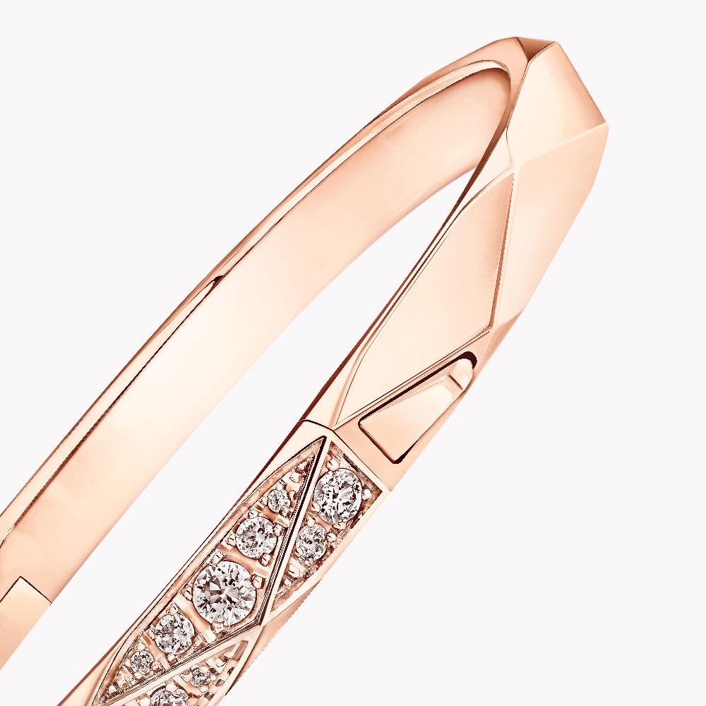 Graff Fragrances Laurence Graff Signature Pavé Diamond Bangle