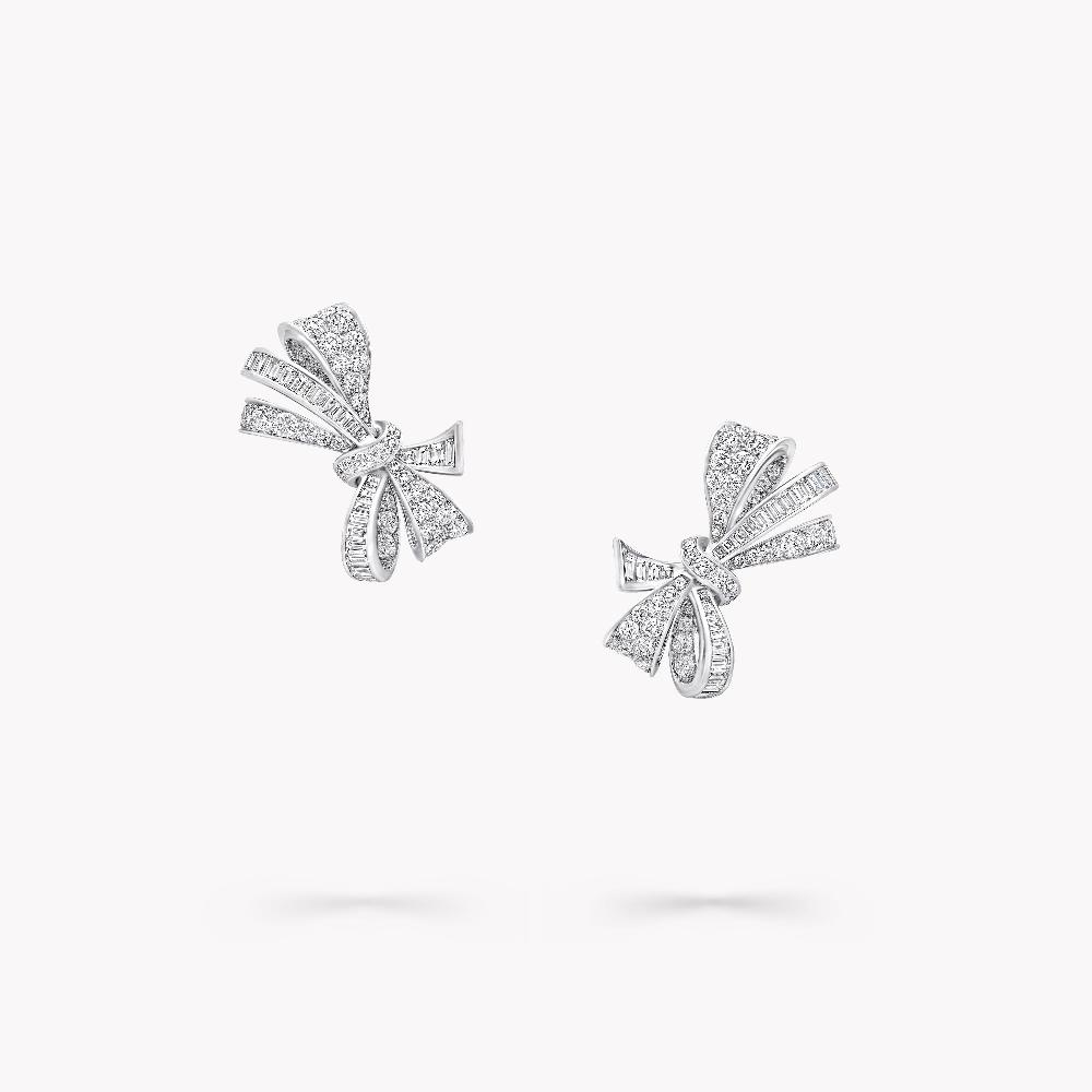 graff fragrances Tilda’s Bow Classic Diamond Stud Earrings