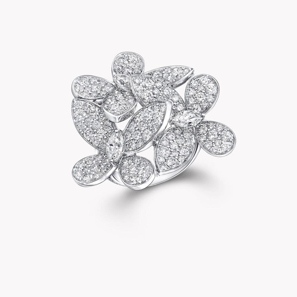 graff fragrances Triple Pavé Butterfly Diamond Ring