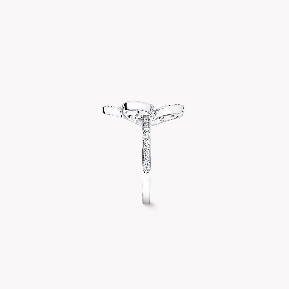 Graff Fragrances Wild Flower Large Pavé Diamond Ring