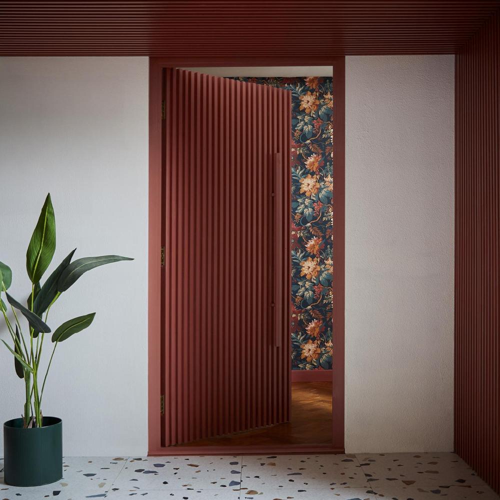 Graham & Brown Alizarin Paint