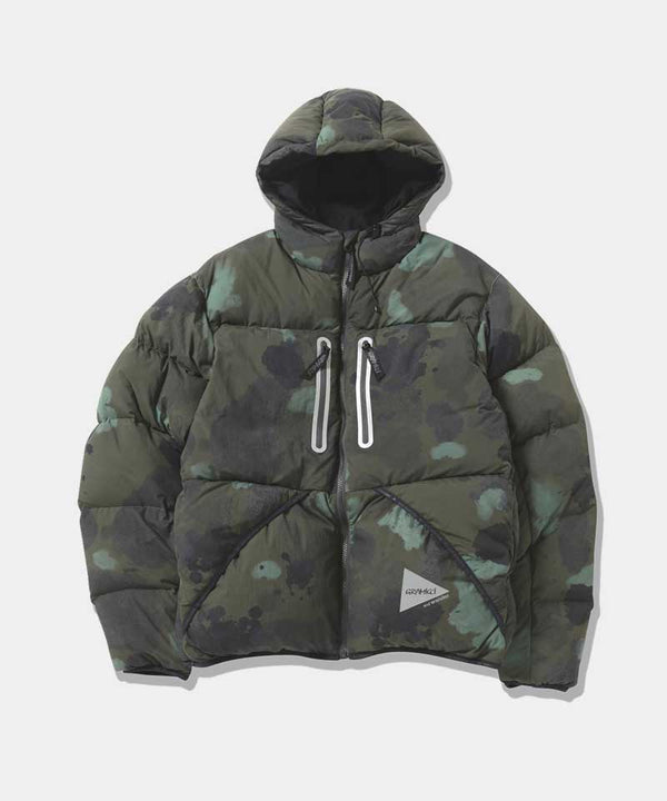 gramicci Gramicci x and wander Down Jacket BLACK